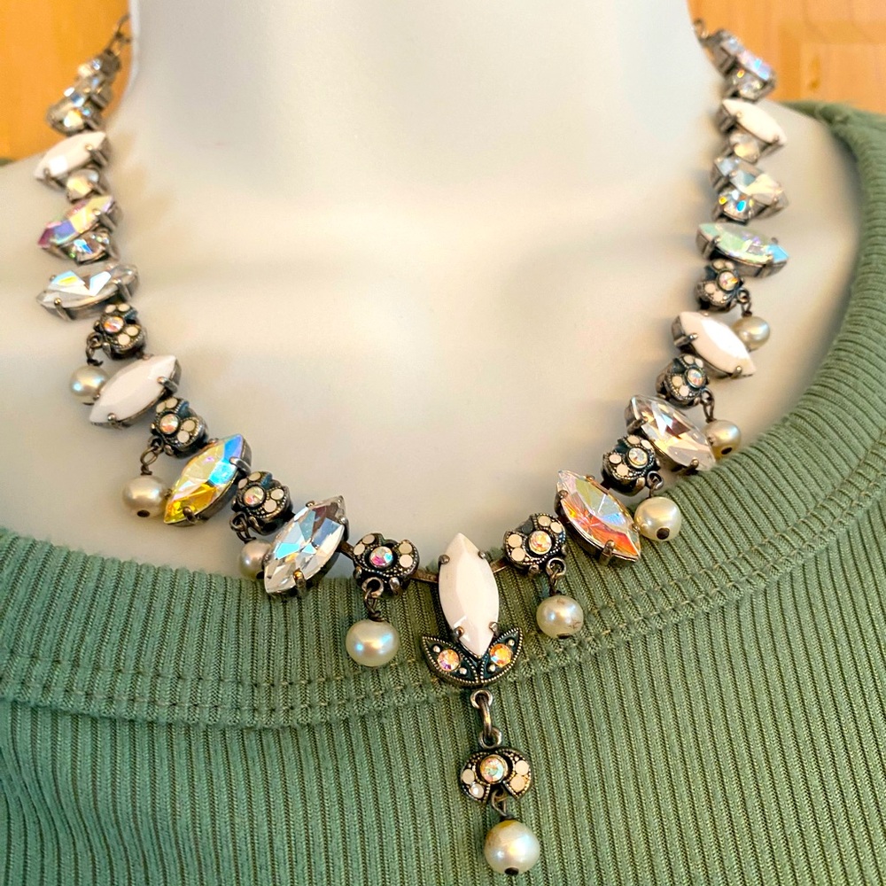 Mariana Silver and Ivory Gemstone Exquisite. Necklace and Bracelet with Pearls.